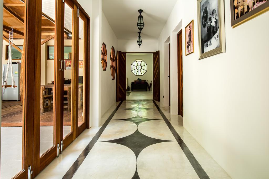 Eden Villa *